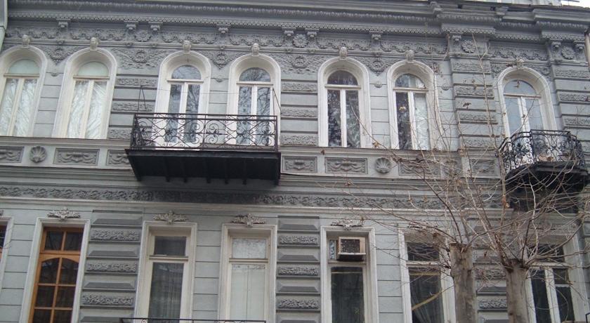 Old Tbilisi Trio Apartments Ngoại thất bức ảnh