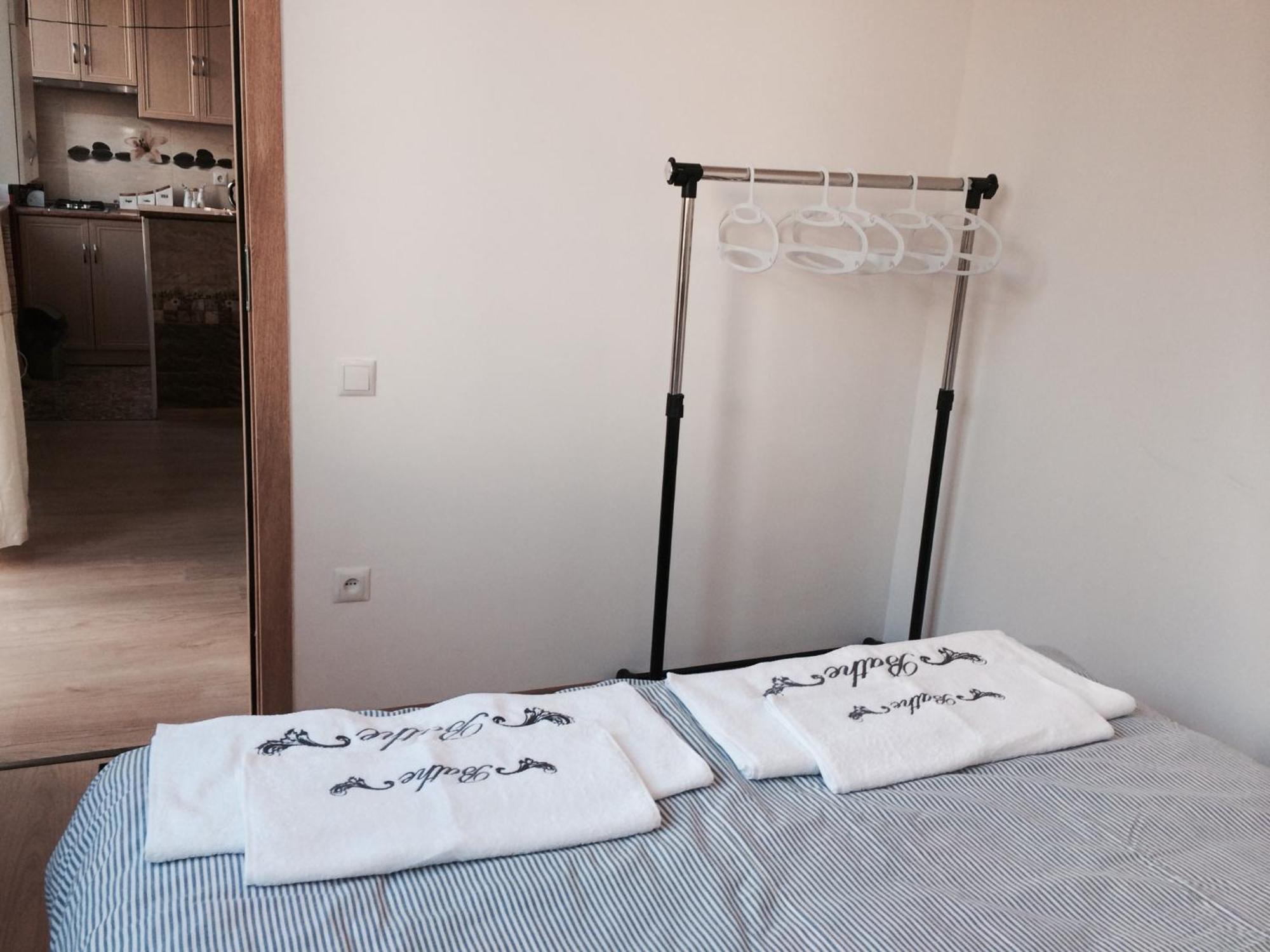 Old Tbilisi Trio Apartments Ngoại thất bức ảnh