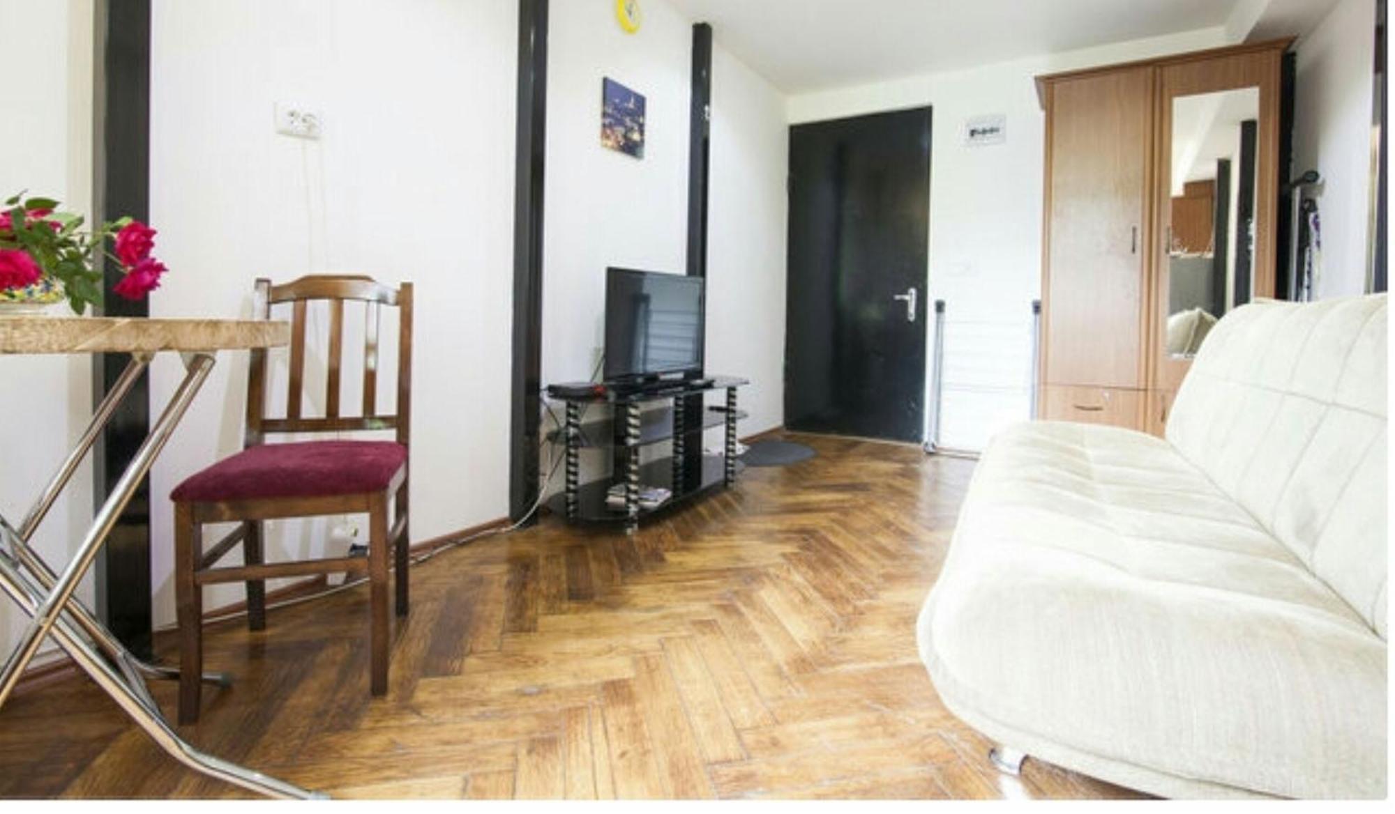 Old Tbilisi Trio Apartments Phòng bức ảnh