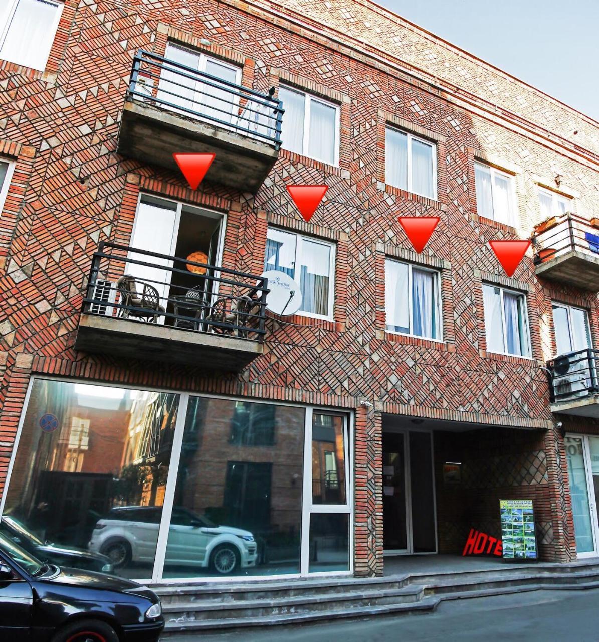 Old Tbilisi Trio Apartments Ngoại thất bức ảnh